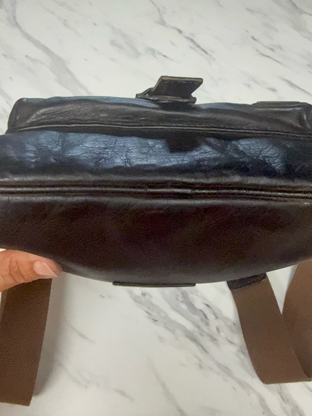Belstaff vintage Italian leather speed bag messenger shoulder bag in brown - Picture 9 of 10